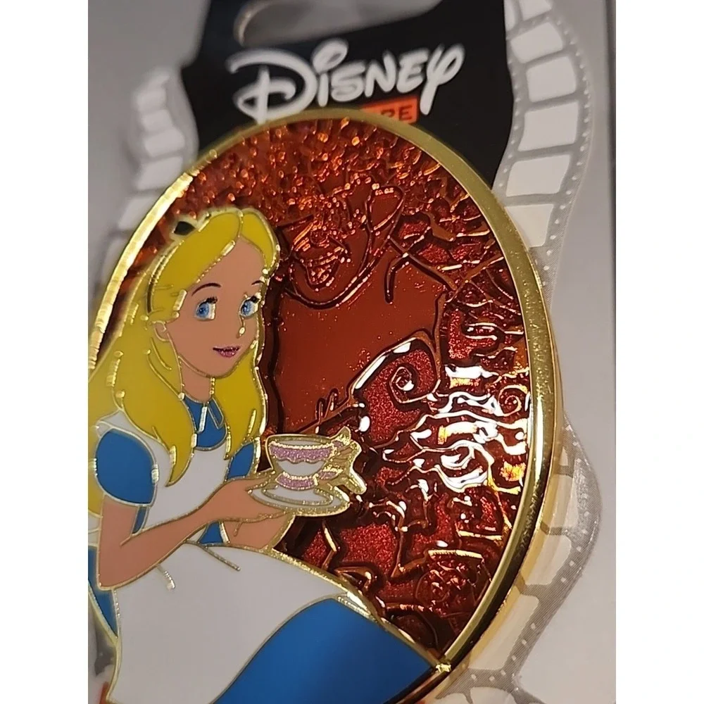 Disney Pin Alice & Queen of Hearts Teacup Fairytales LE 400 150869 DSSH Expo D23